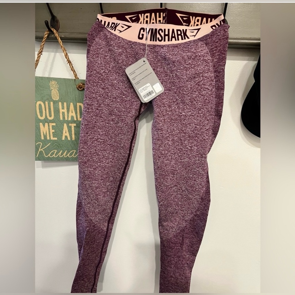 Gymshark leggings NWT. Medium